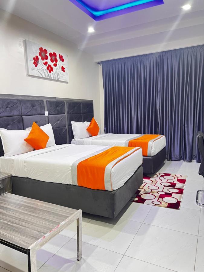 De Rigg Place Embassy Lagos Esterno foto