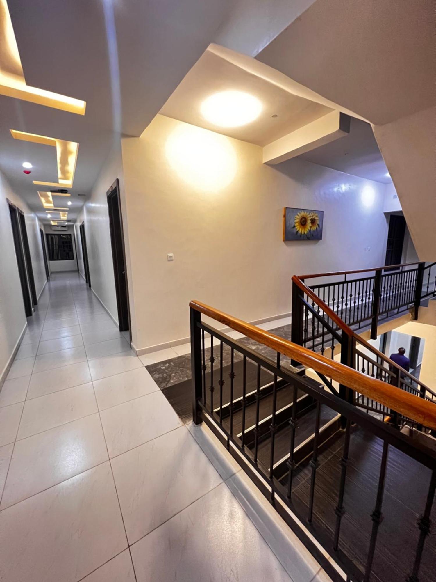 De Rigg Place Embassy Lagos Esterno foto